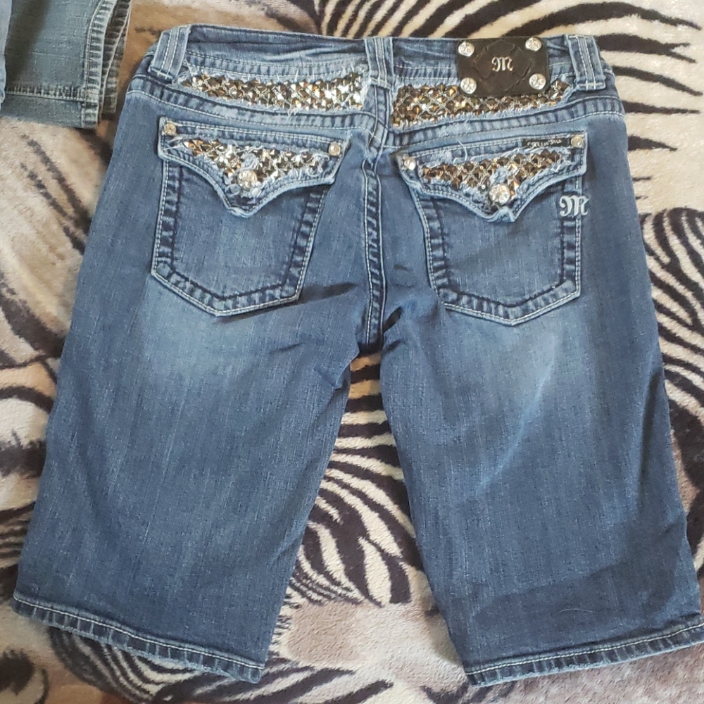 Miss me Bermuda shorts